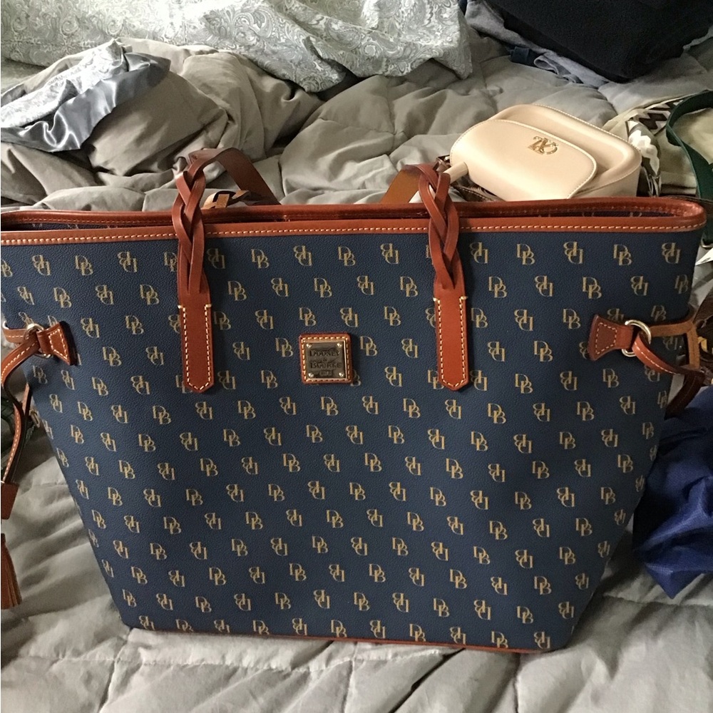Dooney & Bourke Navy and Tan Signature Tote